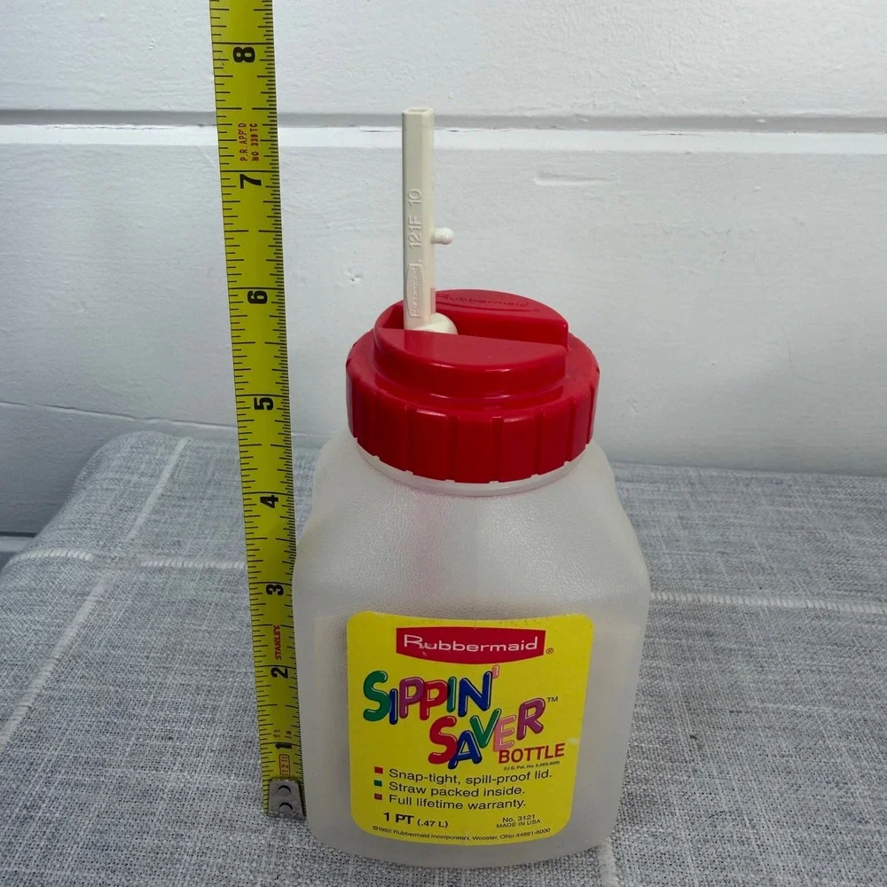 Rubbermaid Sippin Saver Bottle 1 Pint‎ Red Straw Lid New